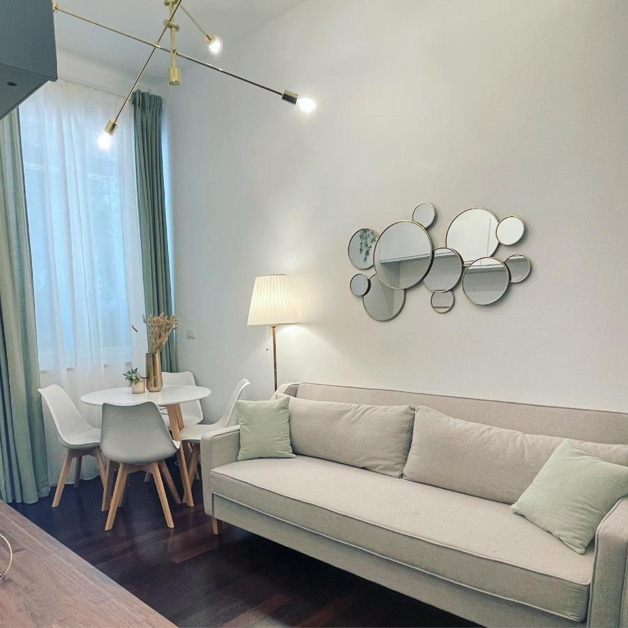 Bilocale Di Prestigio: Milano Centro Apartment Exterior photo